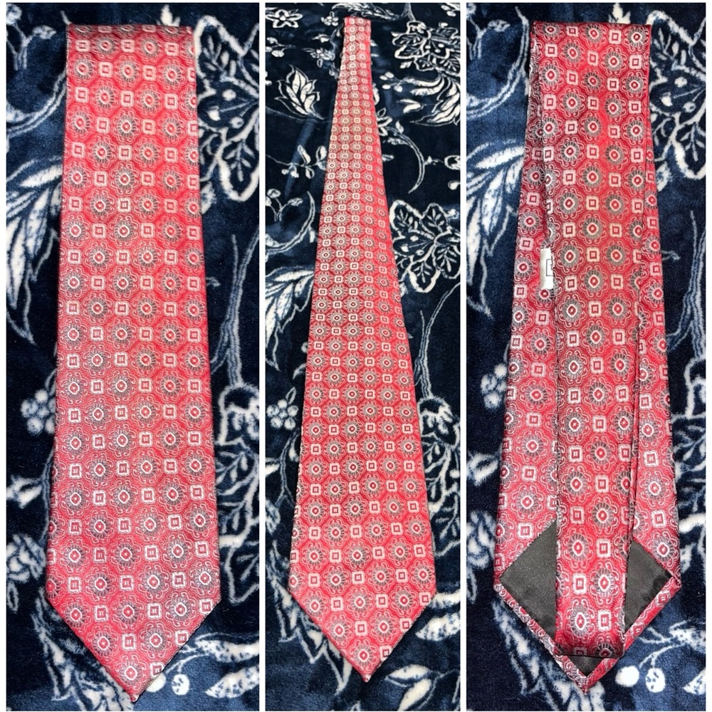 Vintage Venturi Uomo 100% Silk Men's Tie